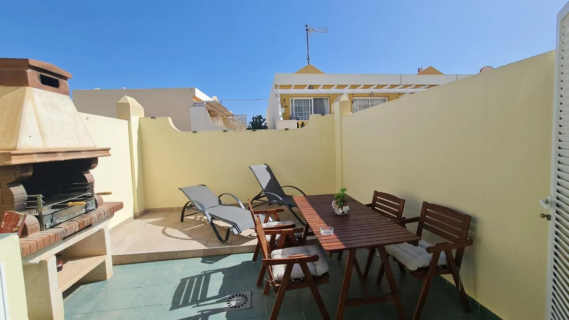 We Fuerteventura Apartment Caleta De Fuste 0*,  Spain